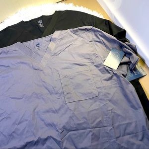 Two NWT XXL Men’s Maevn Scrub Tops